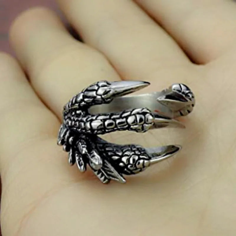 Claw Ring